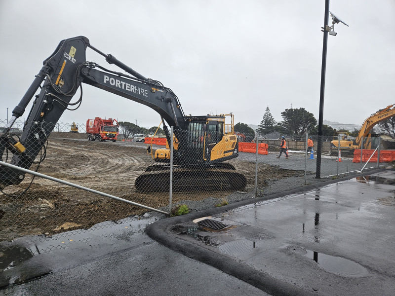 image of kauri street digger